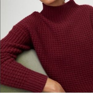 Aritzia The Group Babaton Judith cashmere sweater size small